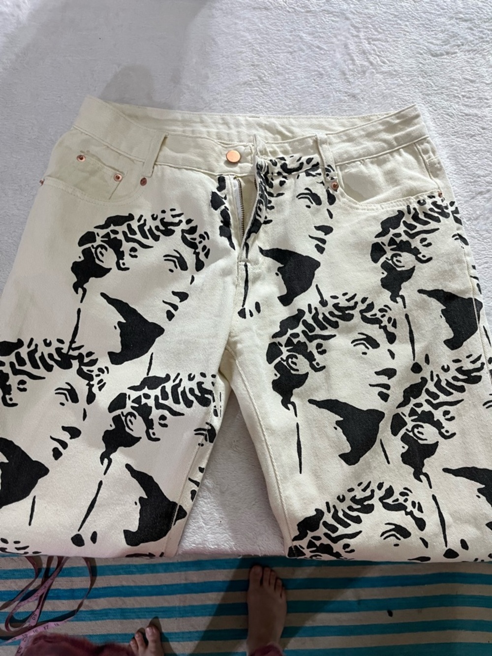Michelangelo David Statue Printed White Jeans Denim Unique Straight Leg / Taper - Picture 10 of 10
